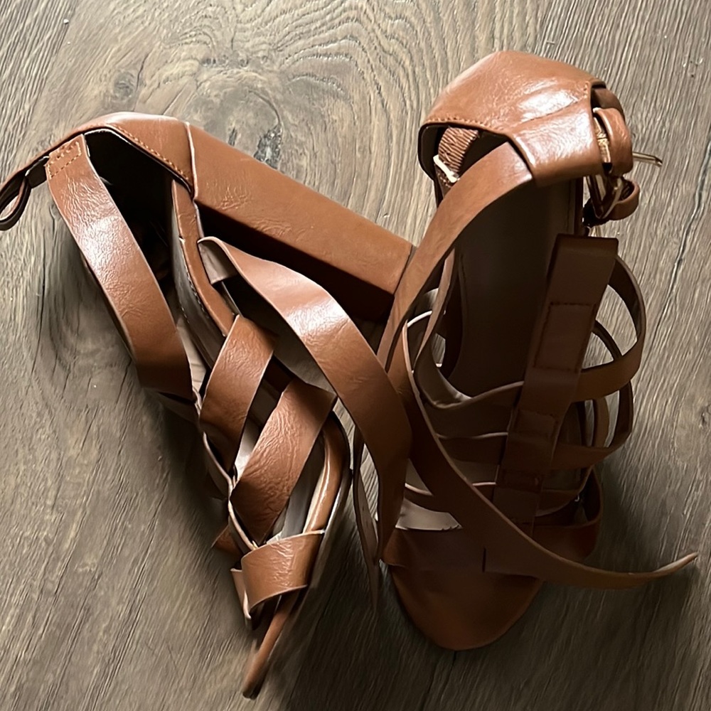 Size 7 very cute
